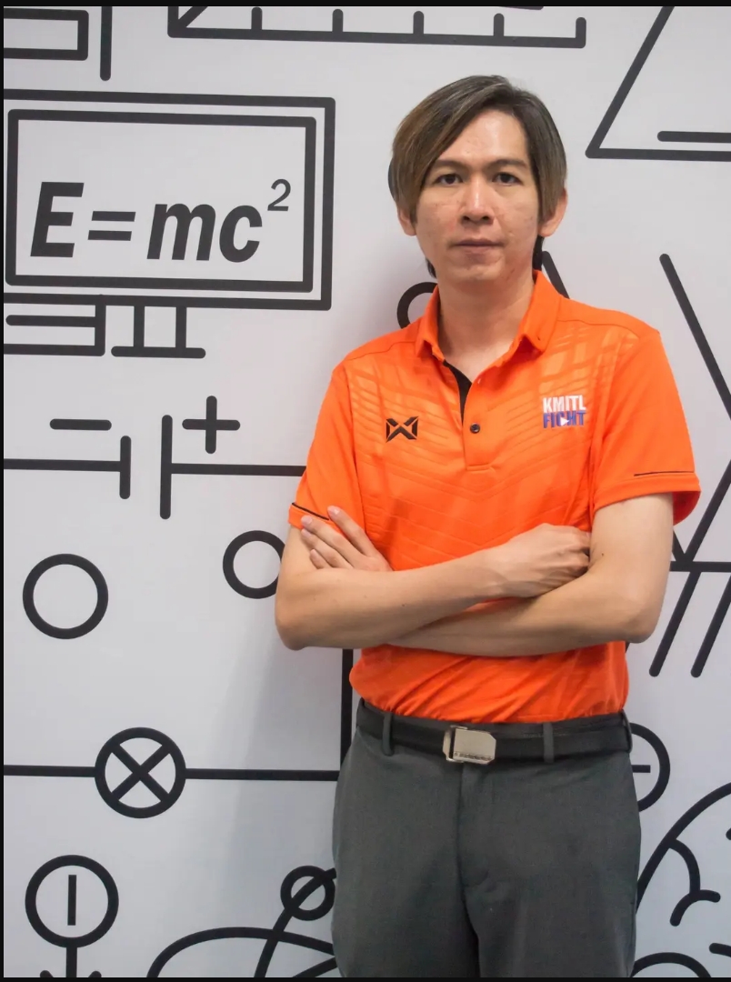 ผศ.ดร.ณัฐพร พรหมรส